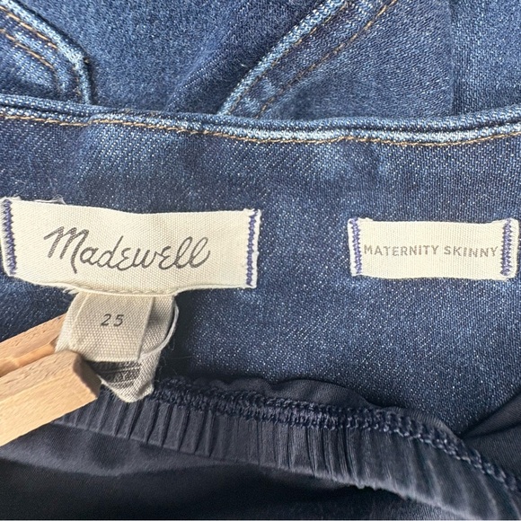 Madewell Maternity Over-the-Belly Skinny Jeans - Picture 7 of 9